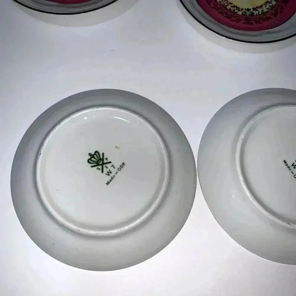 set of 4 Madonna 4 INCH  small Plate Luster Porcelain, Made in GDR Germany - Picture 2 of 5